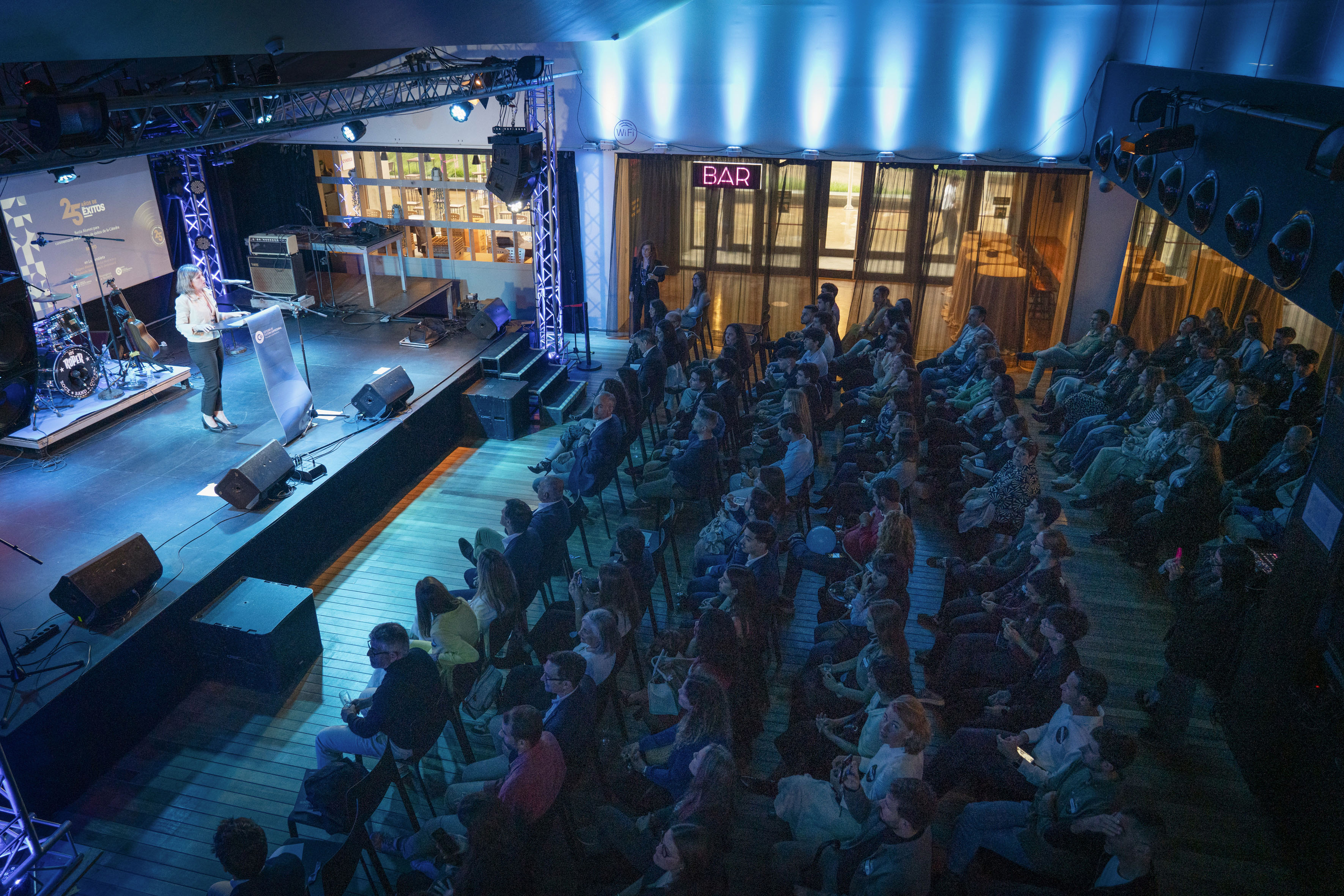 25 Años de Éxitos, Catedra Cultural Empresarial en la Rambleta